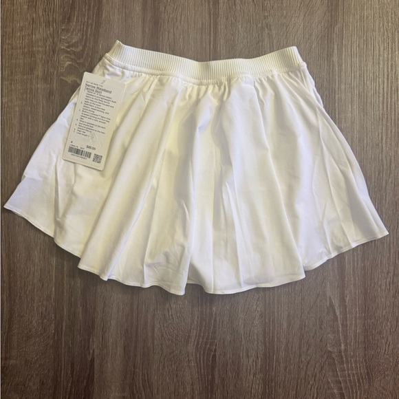 New with tags Lululemon Narrow waistband tennis skirt, White, size 4. - Picture 3 of 15